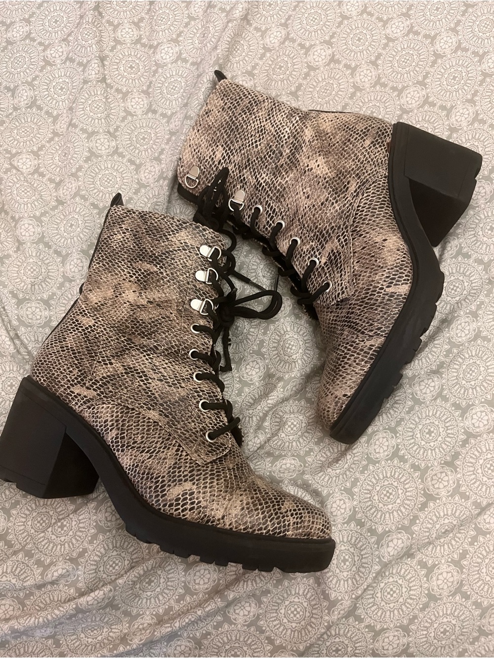Shoe Dazzle Snake-Print Lace-Up Block Heel Boots in Beige and Black